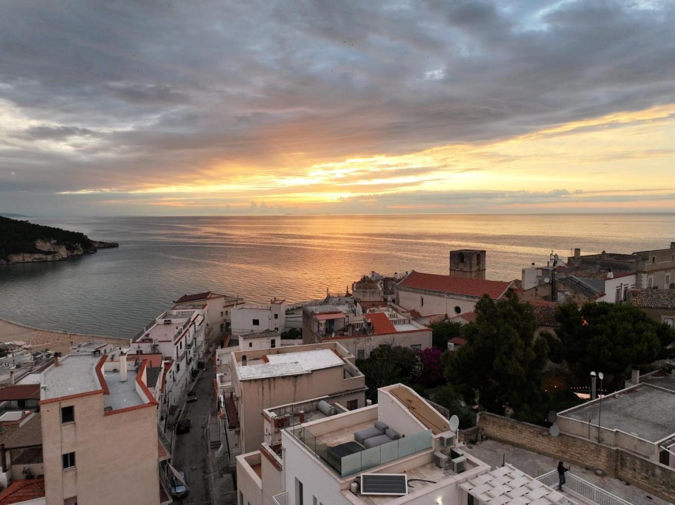 Suites Dimora Garibaldi Пескичи Экстерьер фото