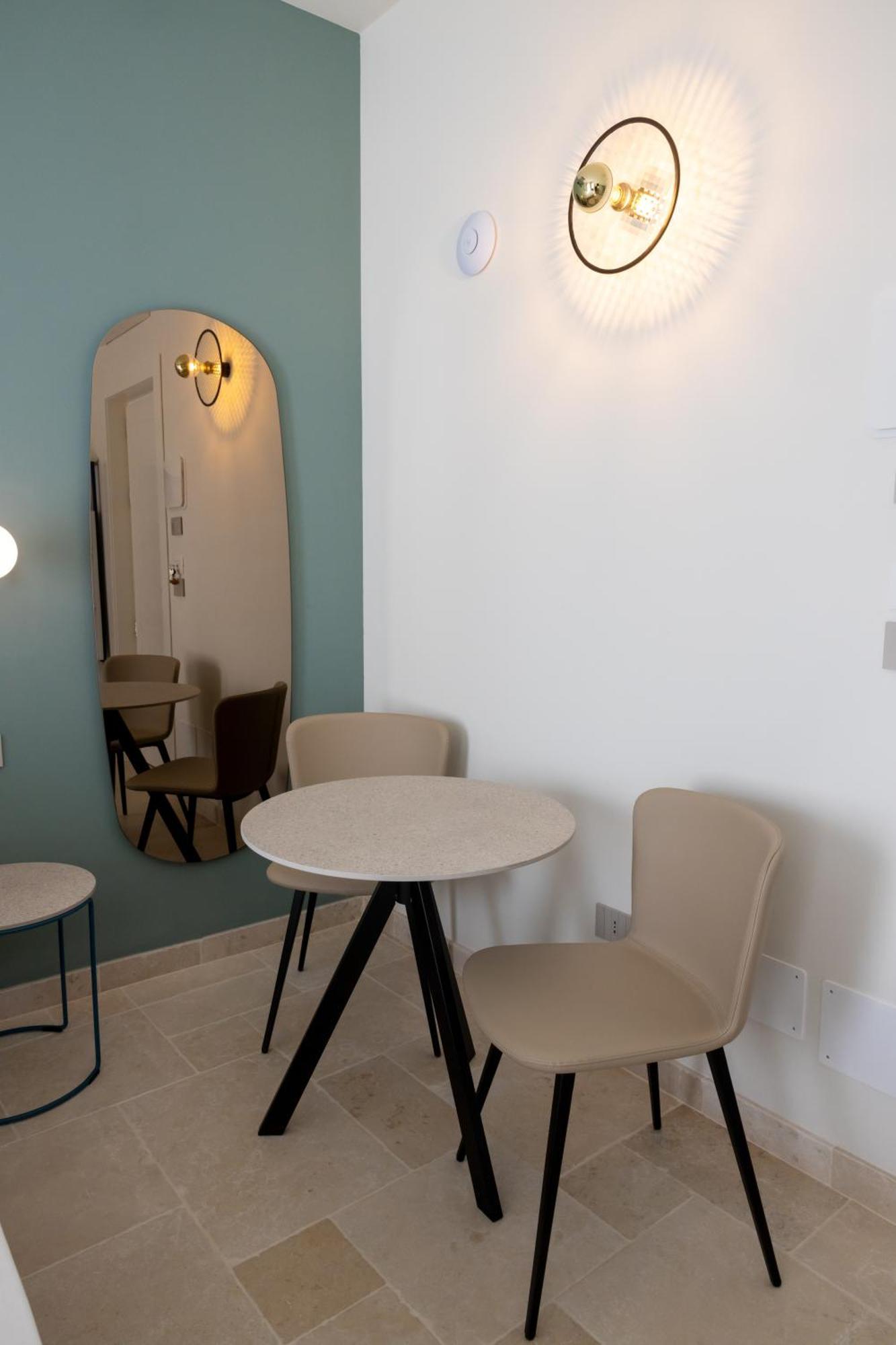 Suites Dimora Garibaldi Пескичи Экстерьер фото