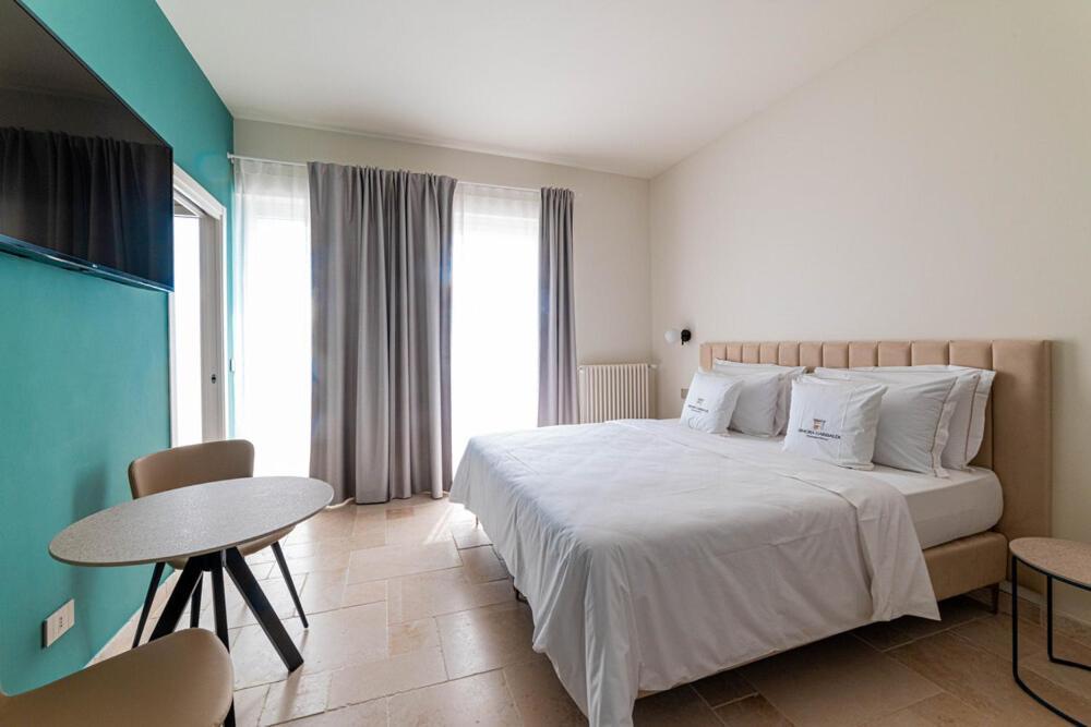 Suites Dimora Garibaldi Пескичи Экстерьер фото